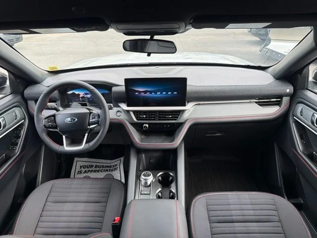New 2026 Space White Metallic Ford ST-Line image 46