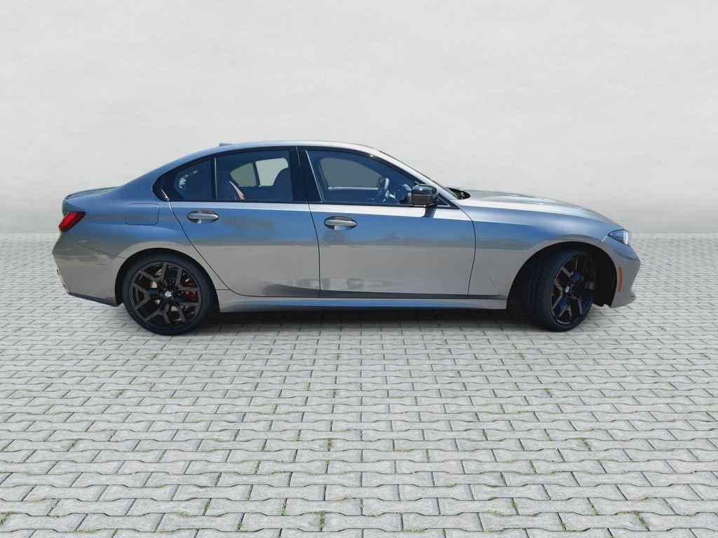New 2026 Skyscraper Grey Metallic BMW 330i xDrive image 9