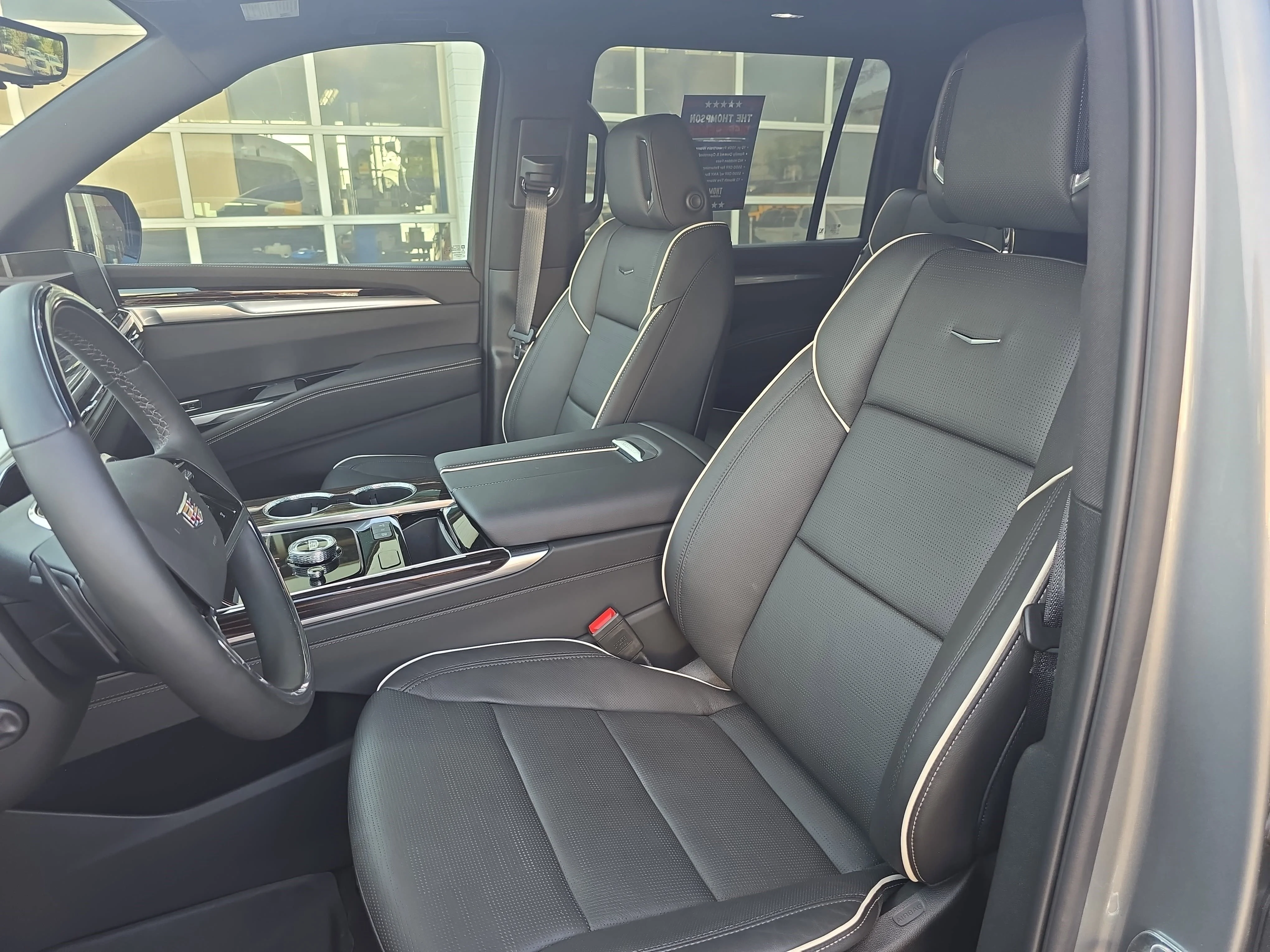 2025 Cadillac Escalade ESV Premium Luxury - Photo 19