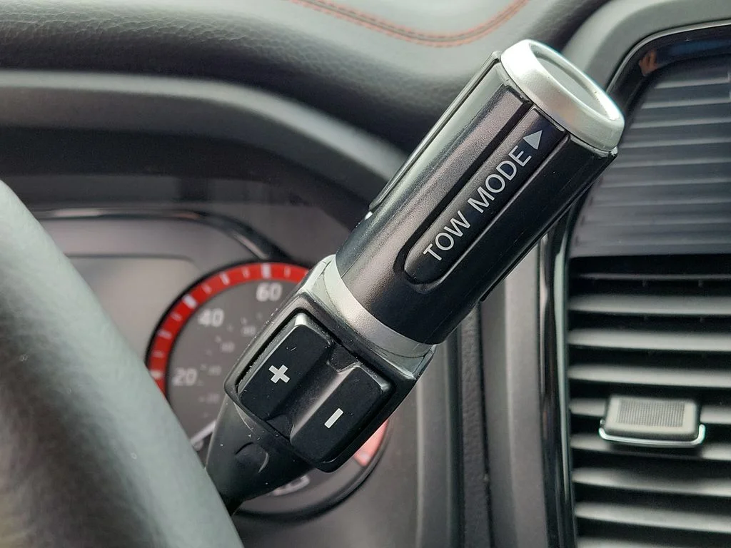 2021 Nissan Titan PRO-4X - Photo 17