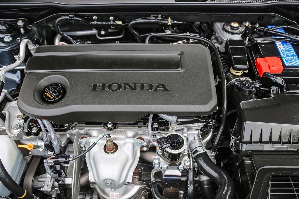 Certified Used 2025 Meteorite Gray Metallic Honda 4D SPORT image 27