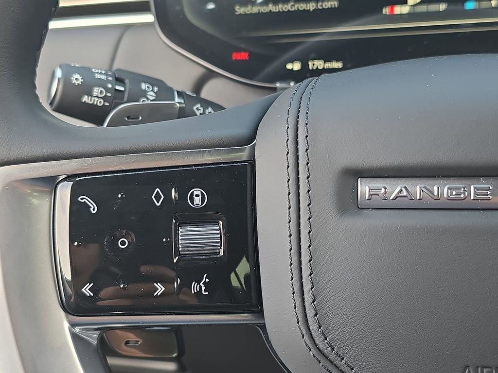 New 2026 Carpathian Grey Land Rover SE image 18
