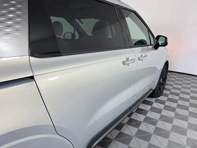 New 2026 White Kia SX image 9