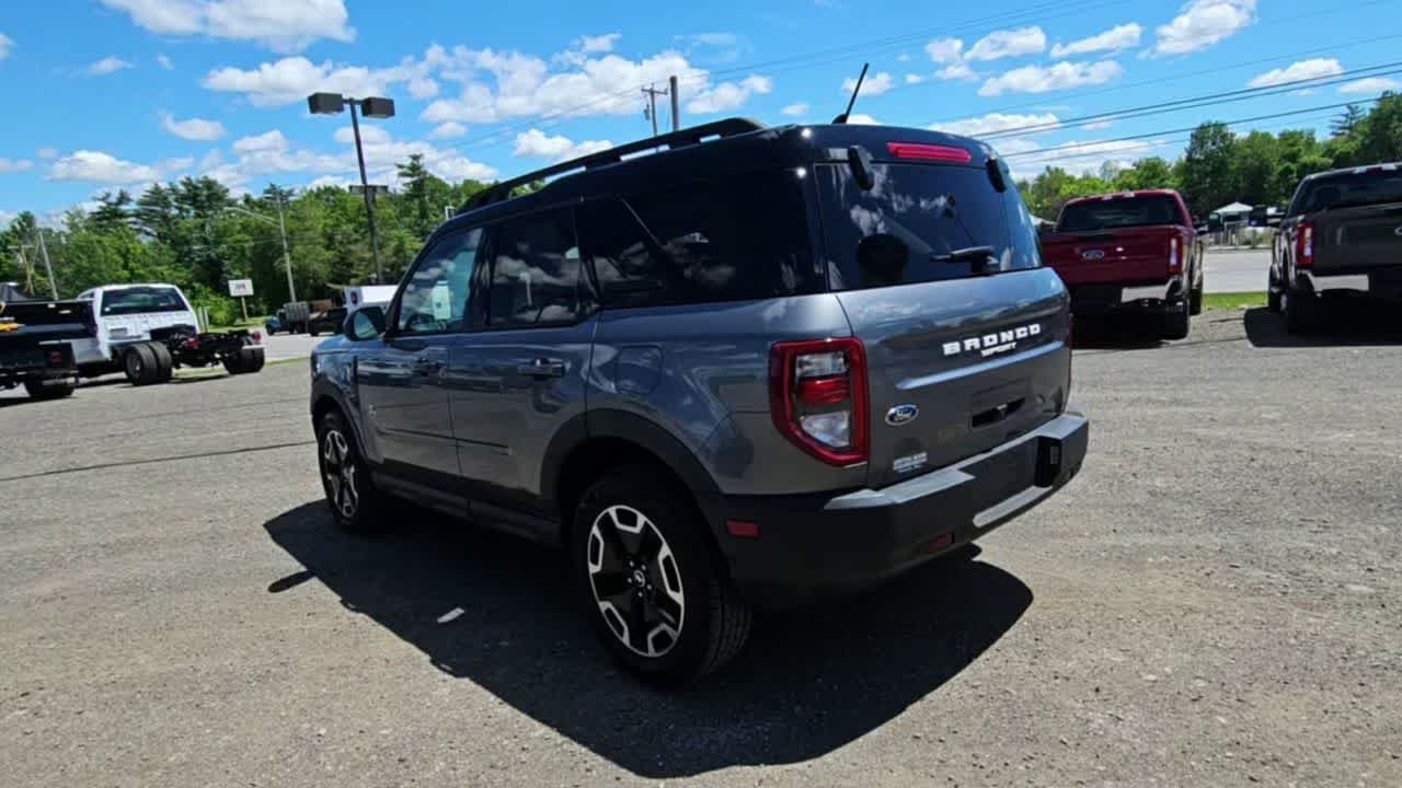 Used 2024 Carbonized Gray Ford Outer Banks image 6