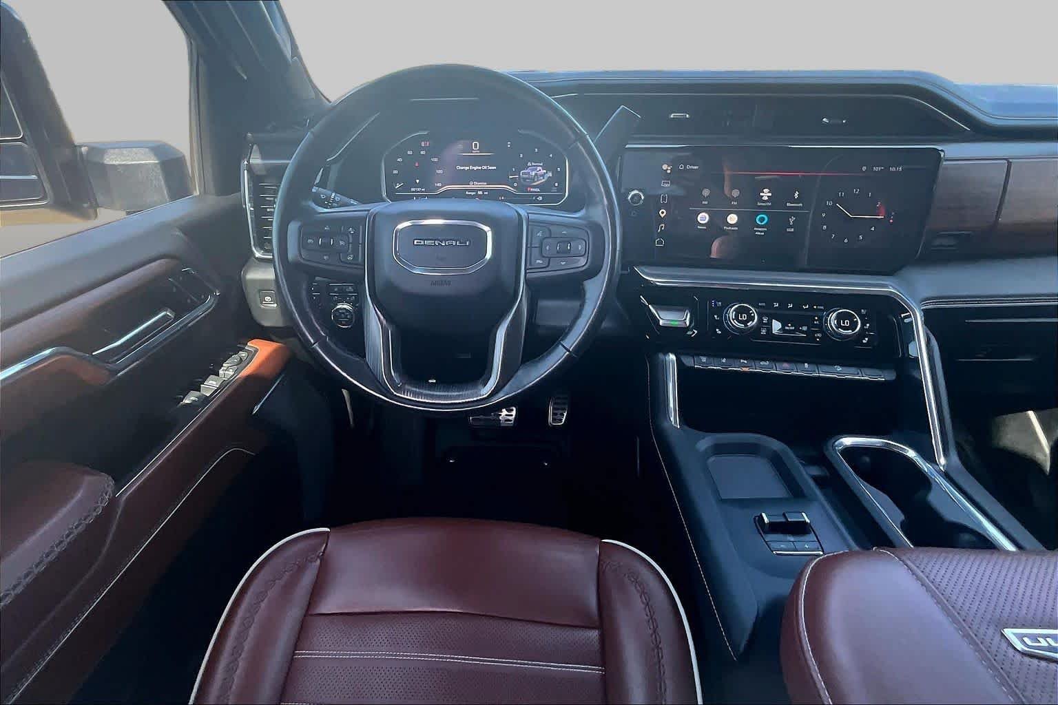 Used 2024 Onyx Black GMC Denali Ultimate image 5