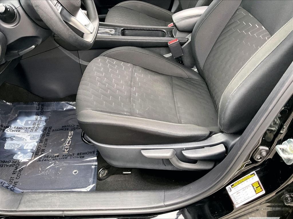 Used 2024 Super Black Nissan SV image 32