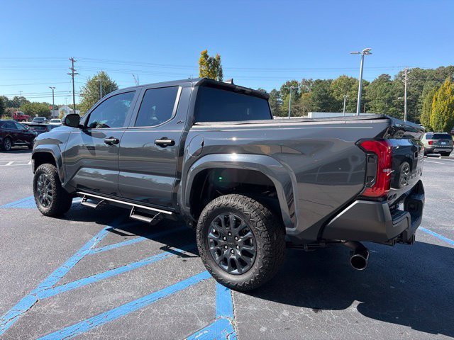 Used 2025 Underground Toyota SR image 9