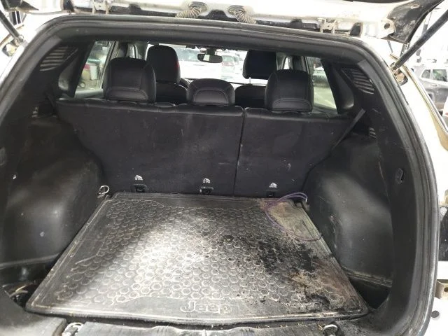 Used 2023 White Jeep Trailhawk image 11