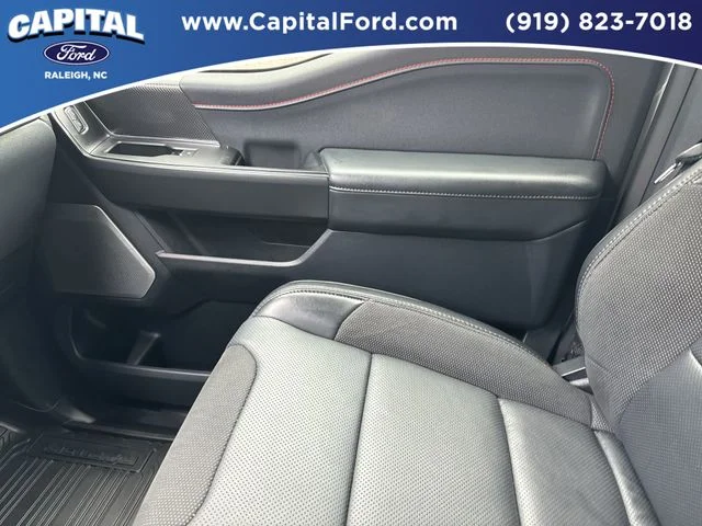 Used 2024 White Ford Raptor image 29