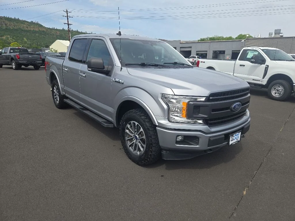 2020 Ford F-150 XLT 4x4 SuperCrew 145 in's photo