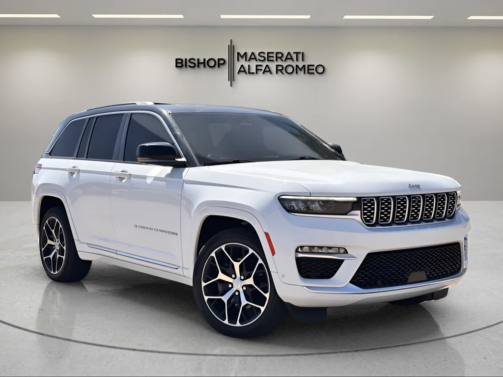 Used 2022 White Jeep Summit Reserve 4xe image 1