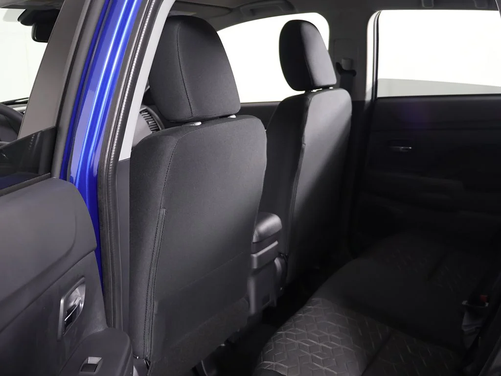 New 2026 Blue Mitsubishi 2.0 ES image 23