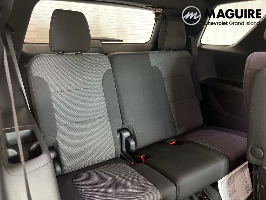 Used 2023 Gray Chevrolet LT image 30