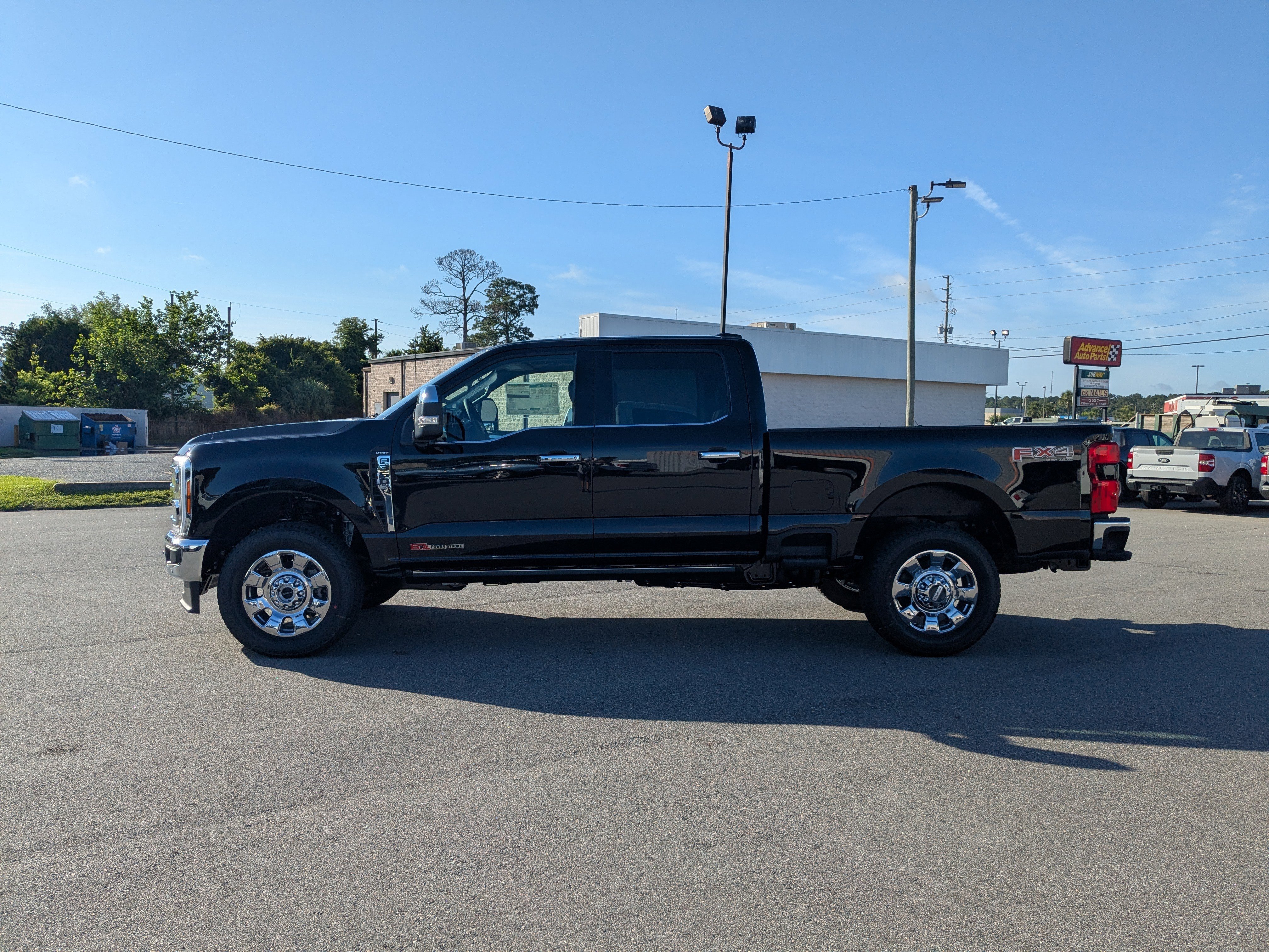 2025 Ford F-350 Super Duty Lariat - Photo 7
