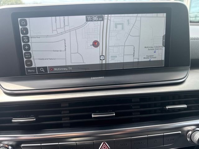 Used 2022 Black Kia S image 22