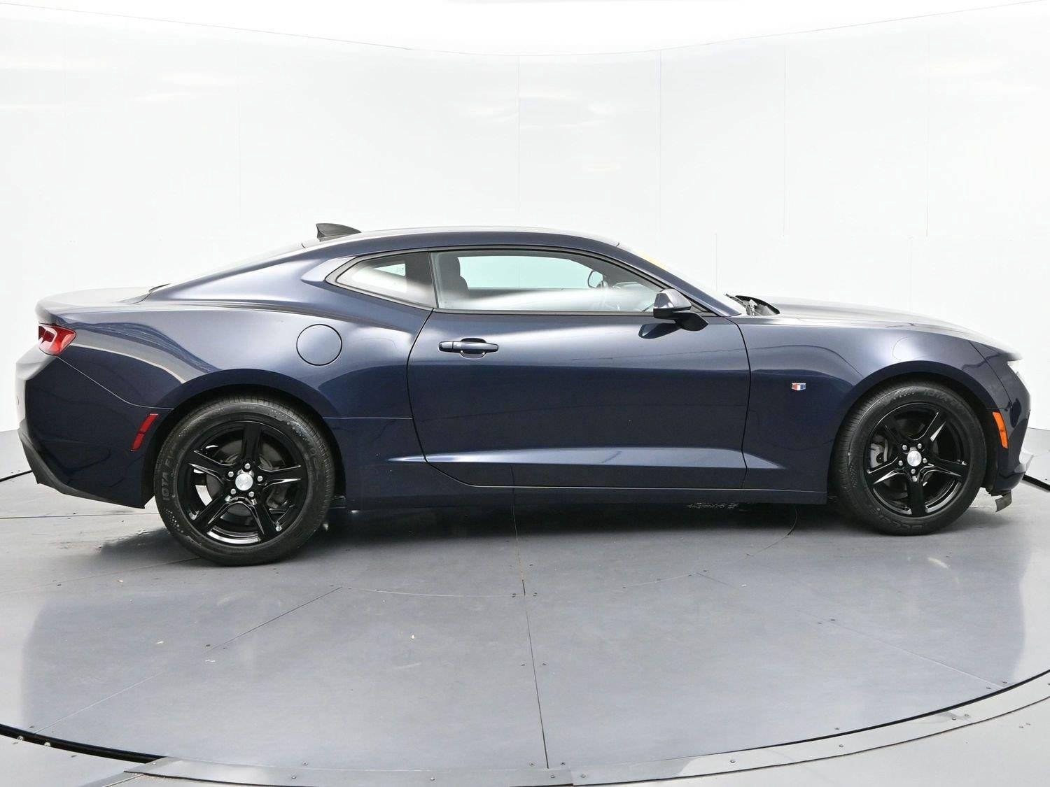 Used 2016 Blue Velvet Metallic Chevrolet 1LT image 8