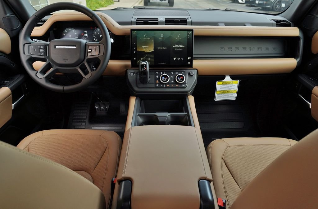 New 2026 Woolstone Green Land Rover S image 9