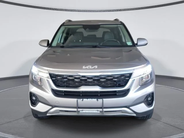 Certified Used 2022 Gray Kia EX image 3