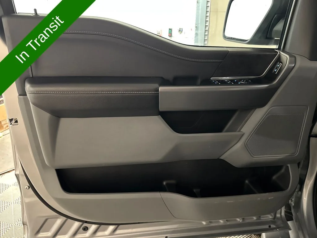 Used 2025 Silver Ford XLT image 11