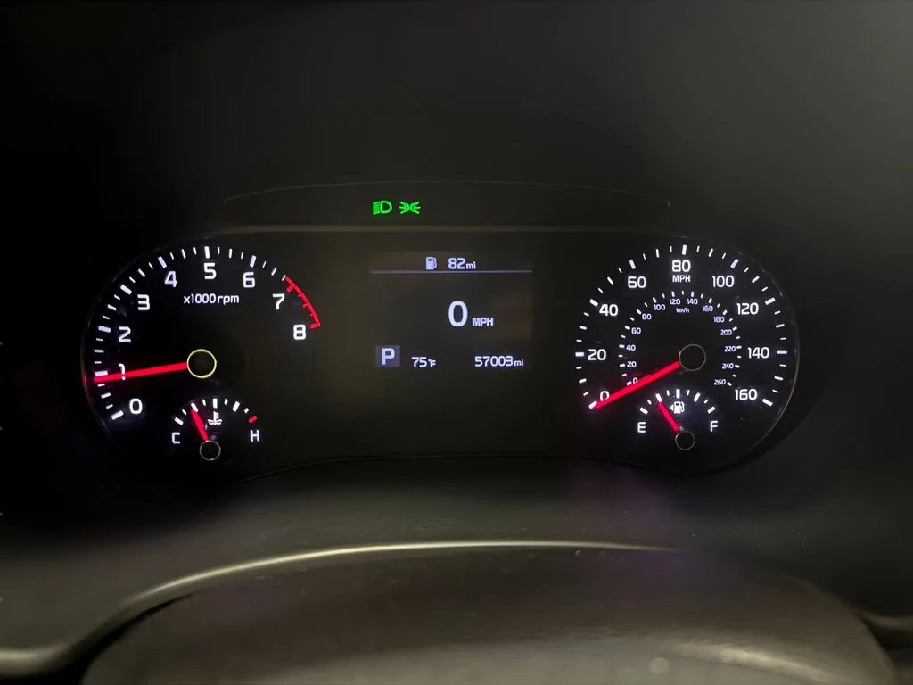 Used 2020 Red Kia LX image 20