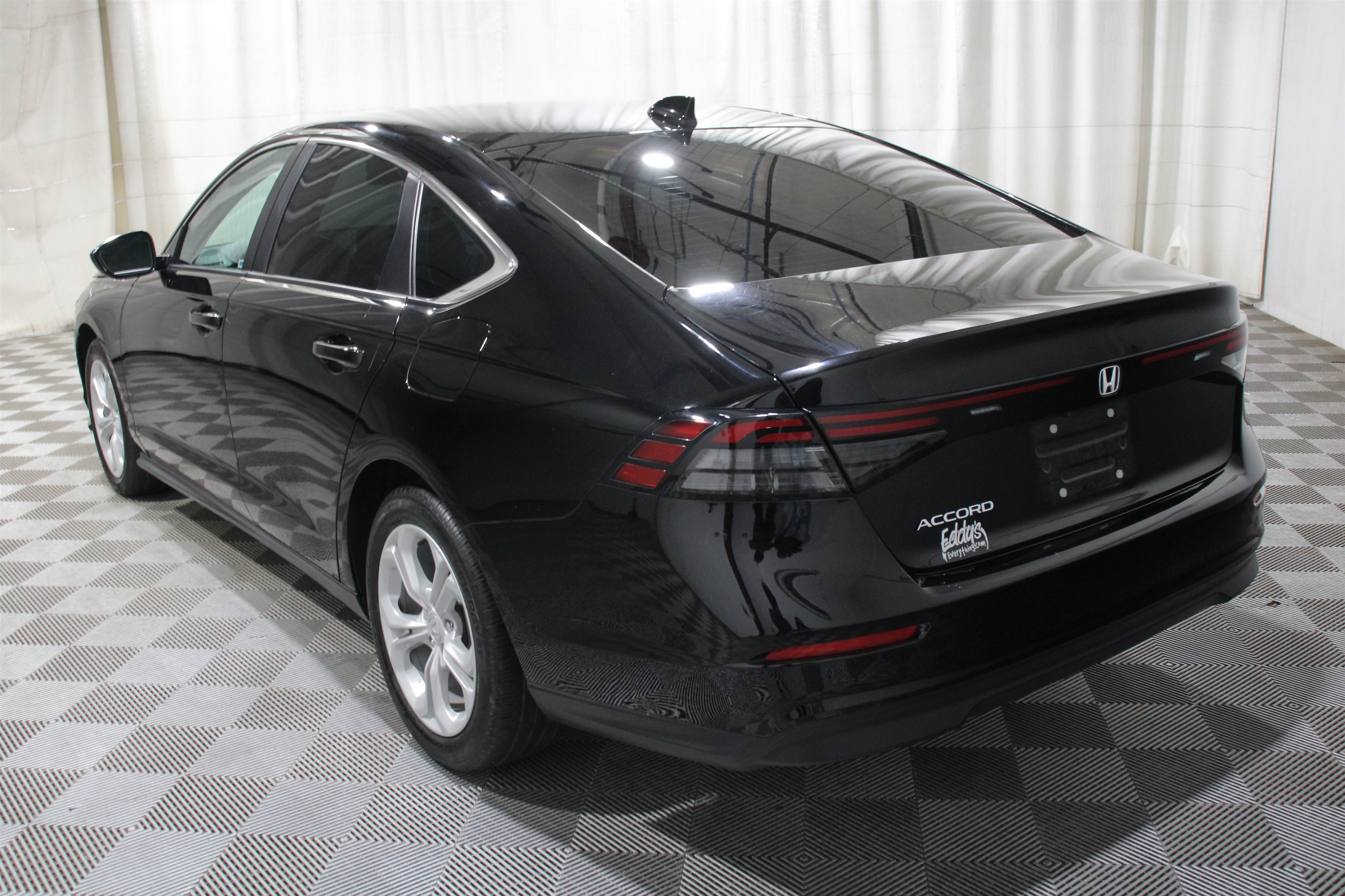 Used 2023 Crystal Black Pearl Honda LX image 31