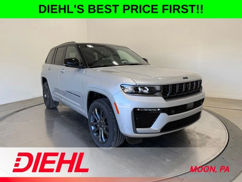 New 2026 Silver Zynith Exterior Paint Jeep Limited Reserve image 1