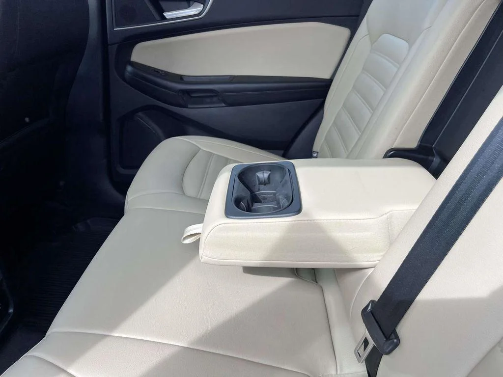 2022 Ford Edge SEL - Photo 15
