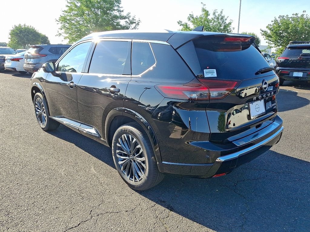 New 2026 Super Black Nissan Platinum image 3