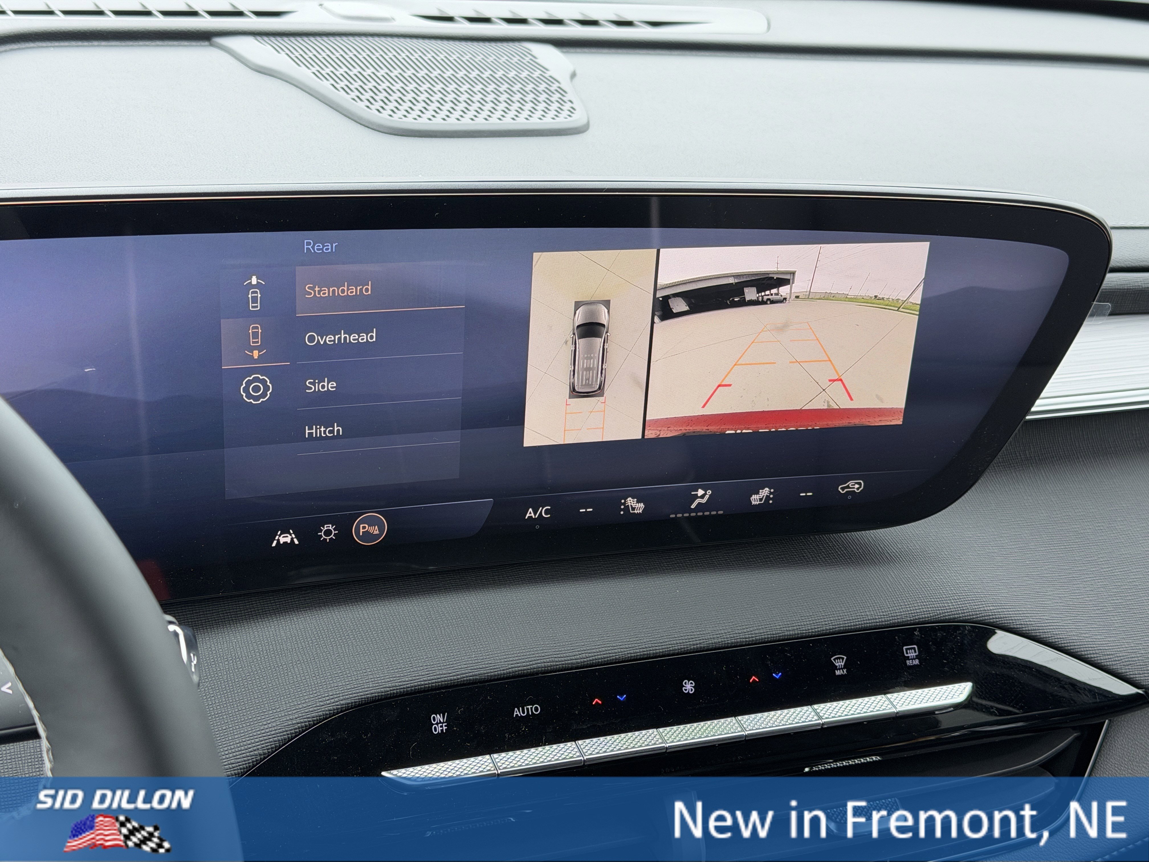 2026 Buick Enclave Preferred - Photo 13