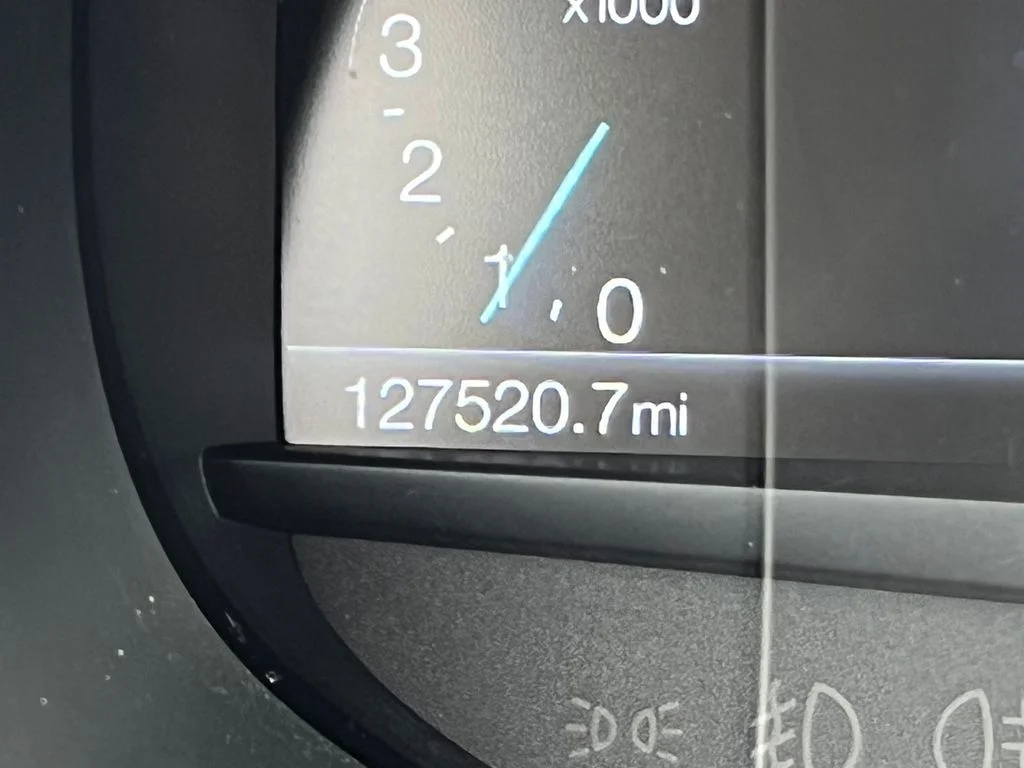 Used 2021 Gray Ford SEL image 8