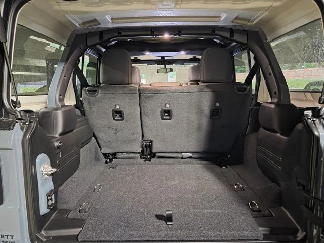New 2026 Anvil Clearcoat Jeep Sport image 25