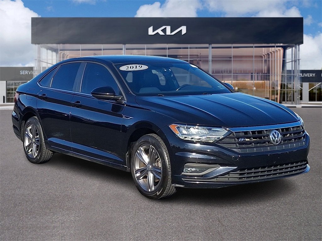 2019 Volkswagen Jetta R-Line