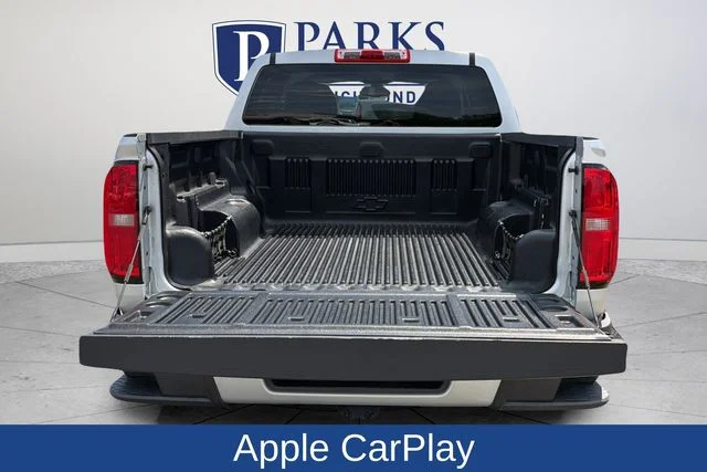 Used 2020 Silver Chevrolet LT image 19