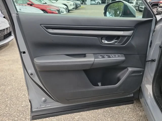 2024 Honda CR-V LX - Photo 22