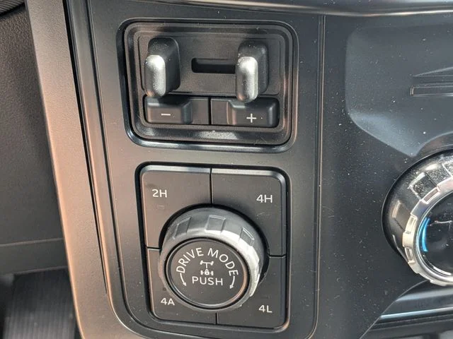 New 2026 Carbonized Gray Metallic Ford Lariat® image 27