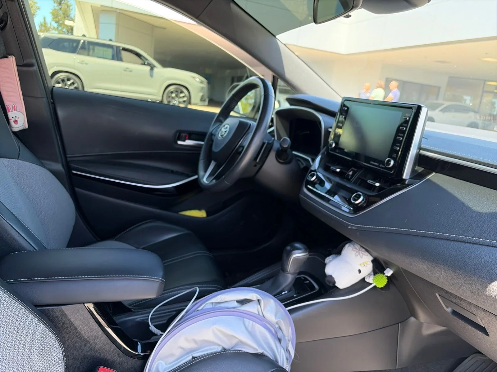 Used 2019 Super White Toyota XSE image 14