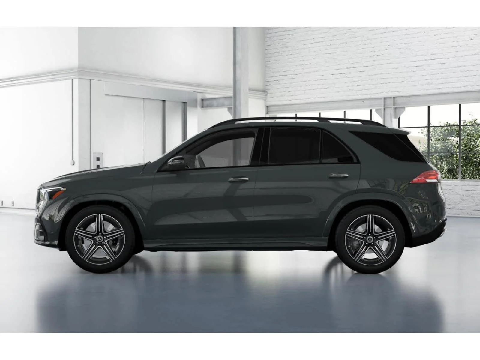 New 2026 MANUFAKTUR Silicon Grey Mercedes-Benz GLE 450 image 32