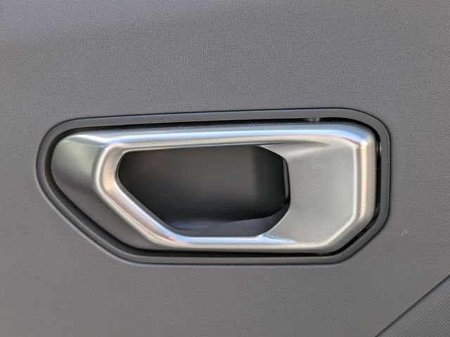 Certified Used 2025 White Kia LXS image 33