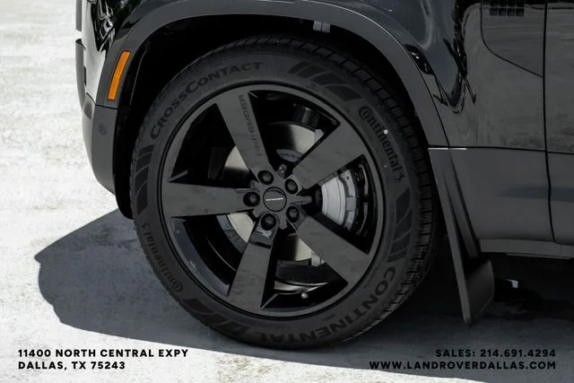 New 2026 Santorini Black Land Rover S image 54