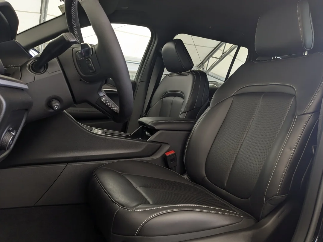 New 2026 Black Jeep Limited - - 4x4 - Dual- Pane Panoramic Sunroof - Trailer Tow Pkg - 9 Spkr/Subwoofer & More! image 13