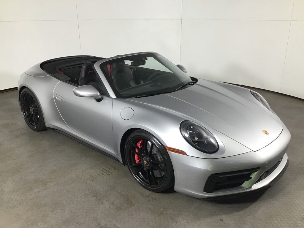 Certified Used 2022  Porsche Carrera 4 GTS image 9
