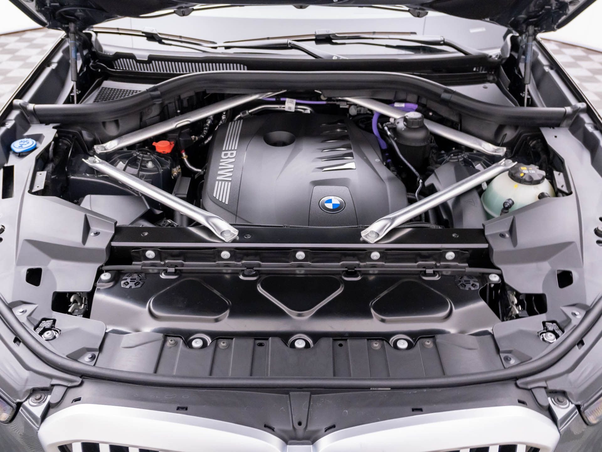 New 2026 Dravit Grey Metallic BMW xDrive40i image 30