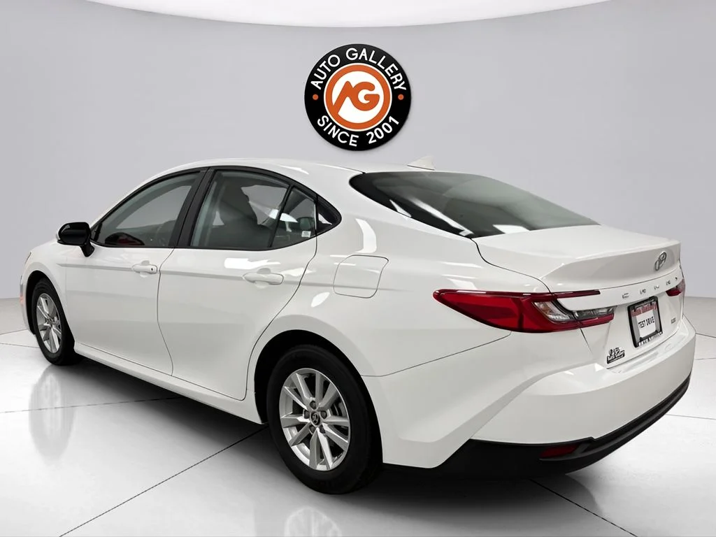 Used 2025 White Toyota LE image 6
