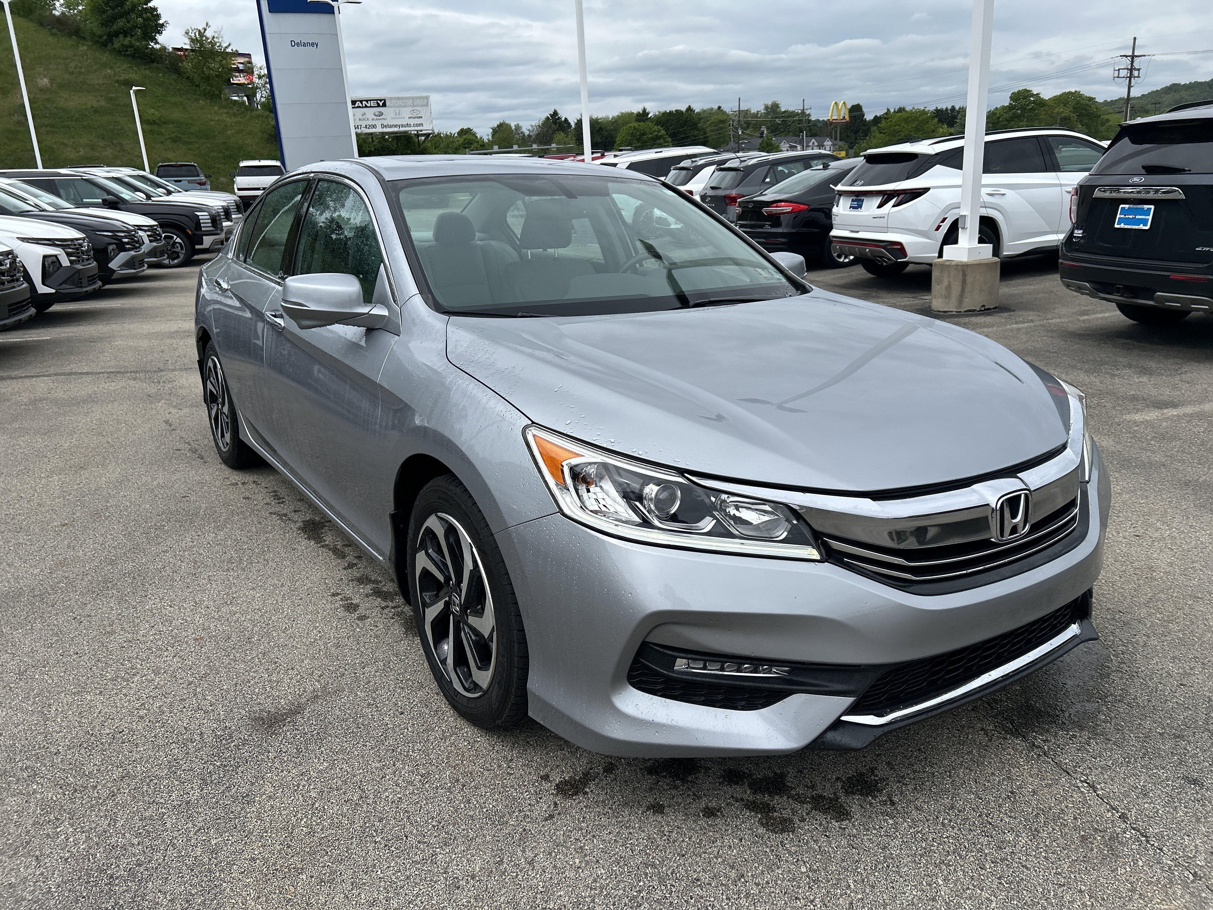 2017 Honda Accord EX-L V-6 Auto's photo