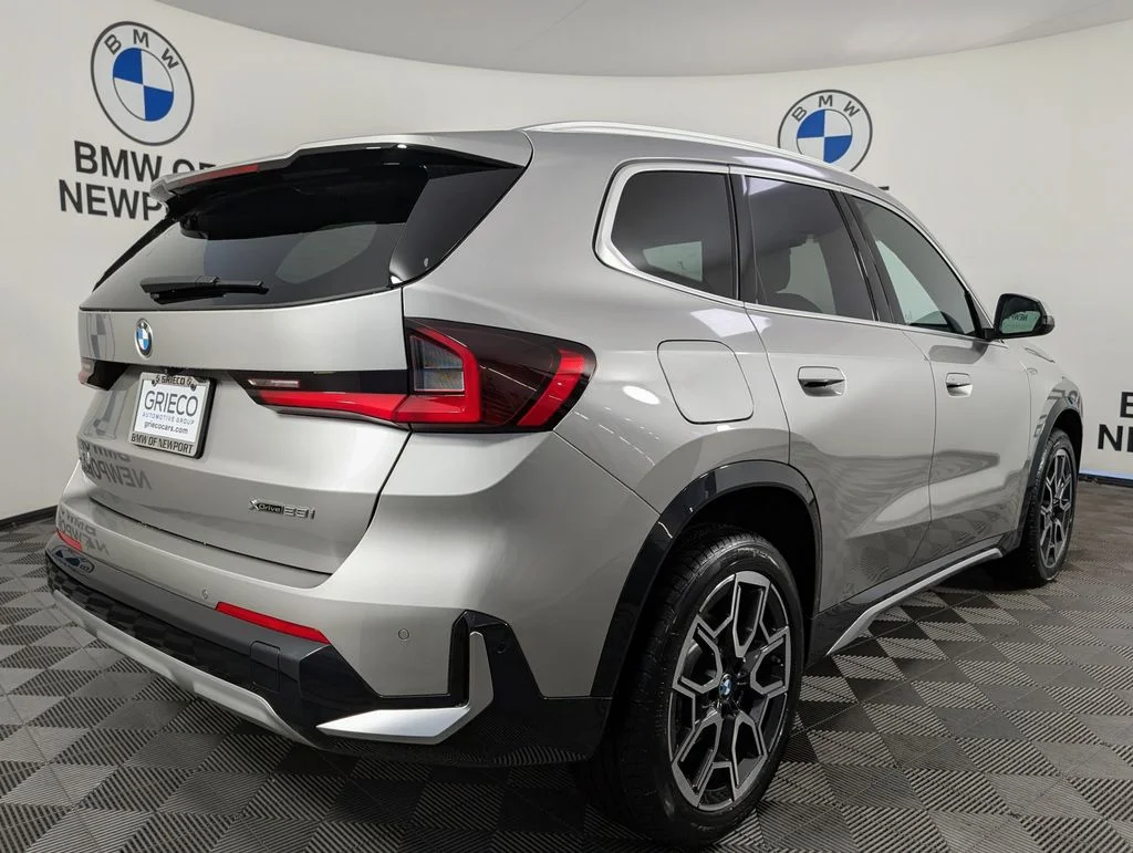 New 2026 Silver BMW xDrive28i image 6