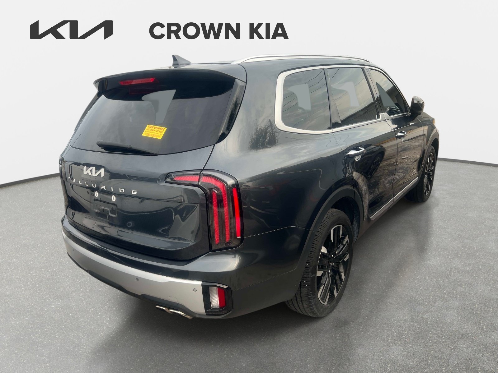 Used 2024 Gravity Gray Kia SX image 6