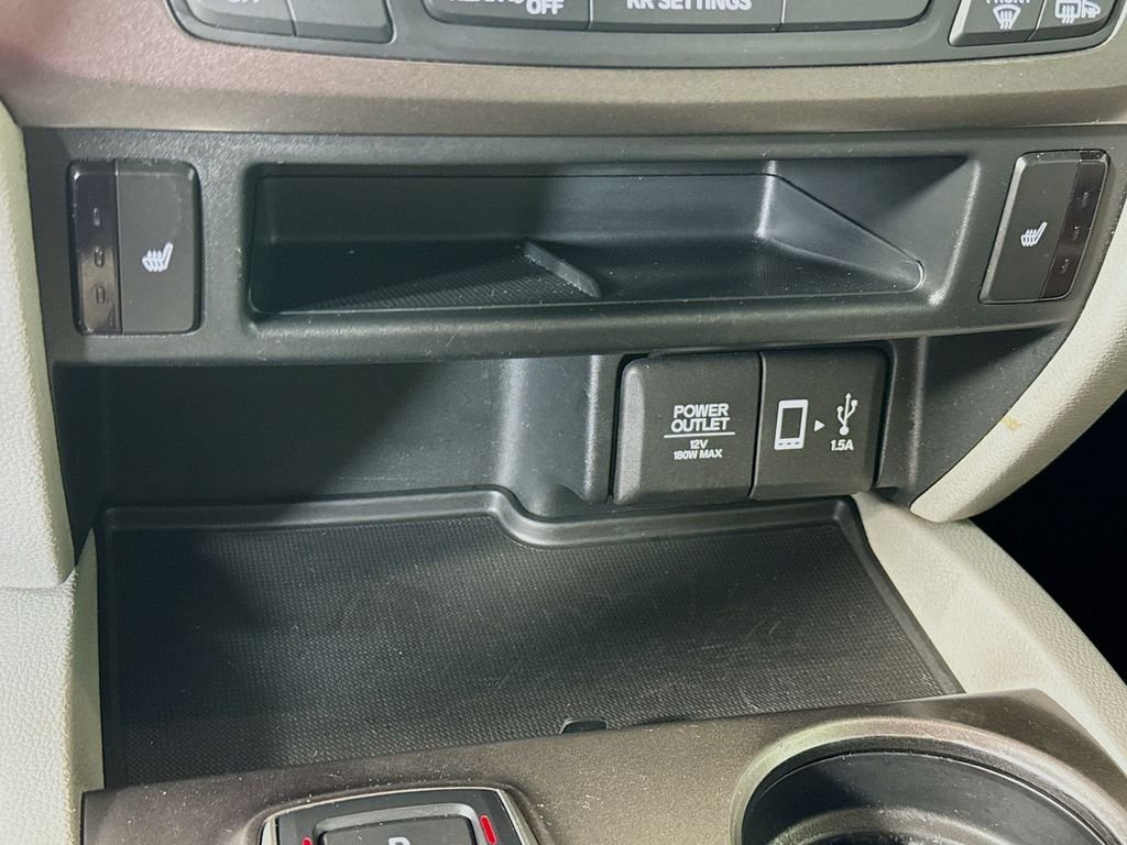 Used 2020 Modern Steel Metallic Honda RTL image 19