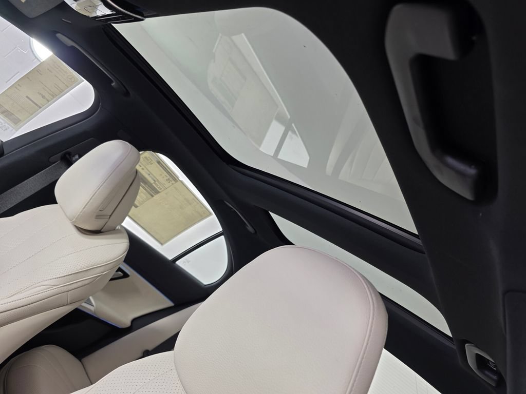 New 2026 Polar White Mercedes-Benz E 350 image 24