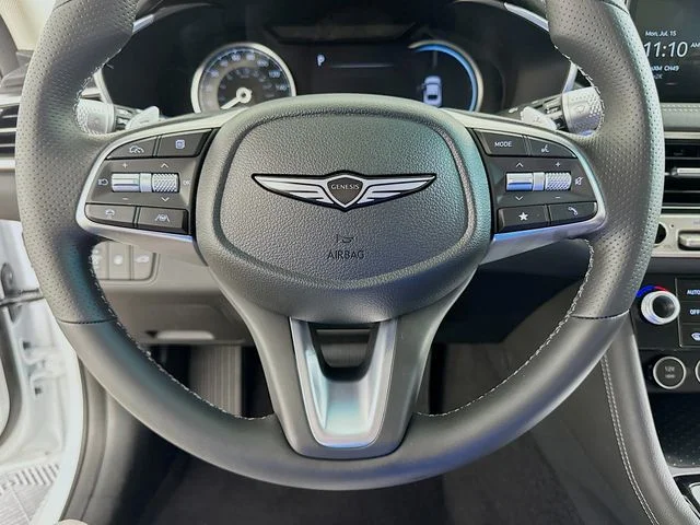 New 2025 White Genesis 2.5T image 15