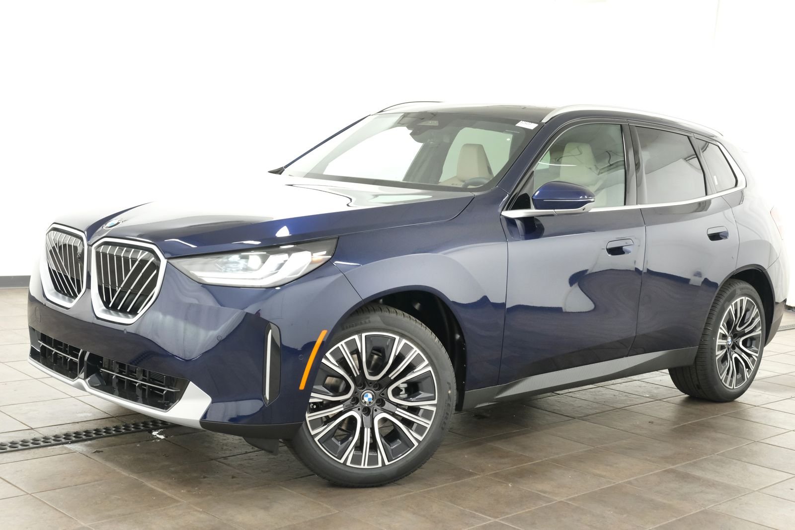 2026 BMW X3 30 XDRIVE's photo